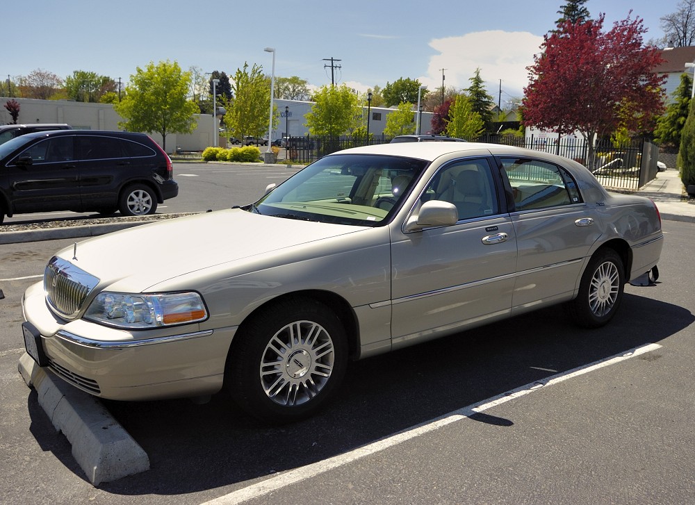 Lincoln Towncar